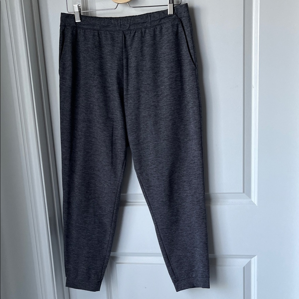 Uniqlo Women's Dark Gray Joggers